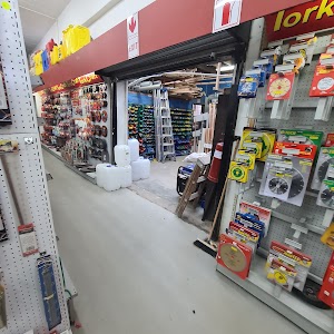 Kilburn Hardware & Building Supplies place picture